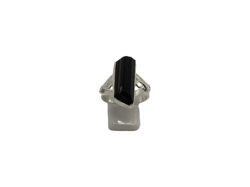 Anillo Turmalina Negra