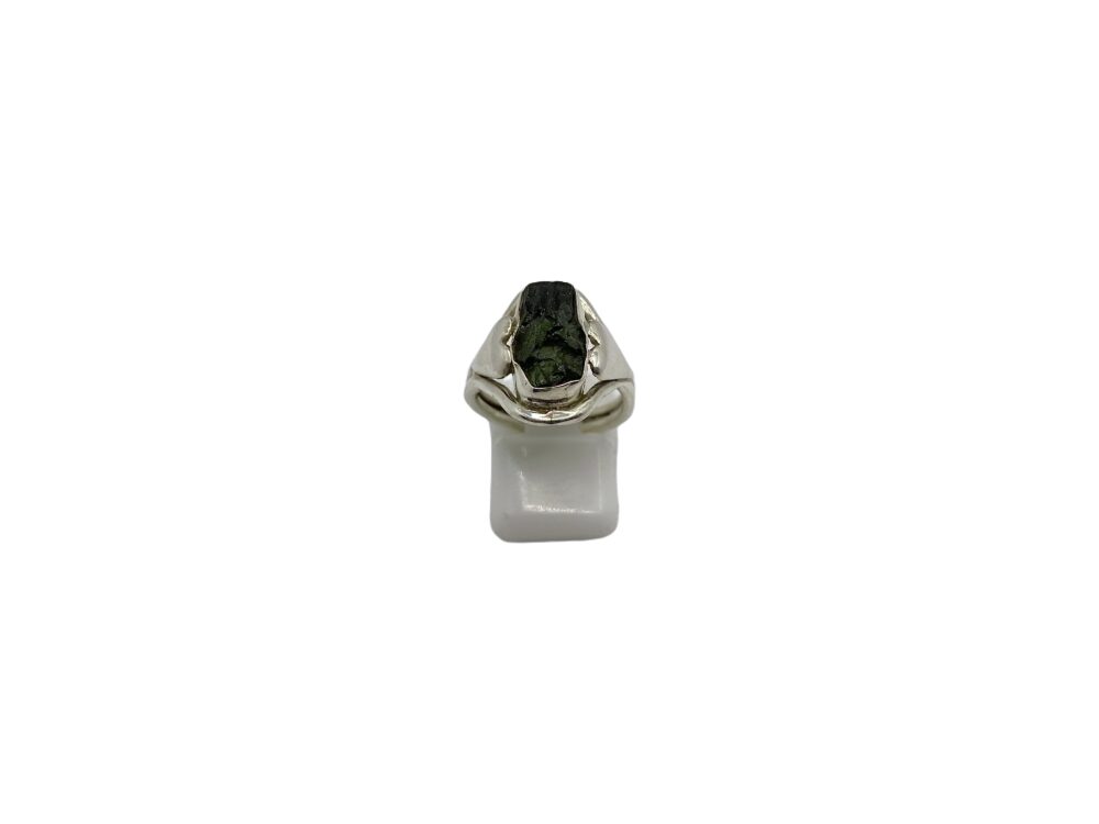 Anillo Moldavita